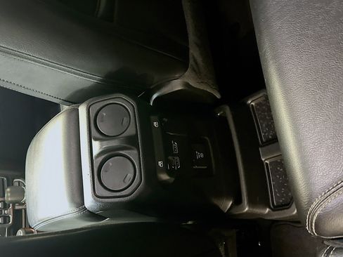 Used 2023 Jeep Wrangler Sahara w/ Cold Weather Group image 27