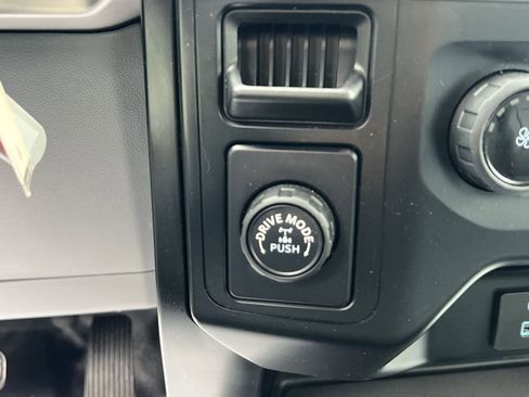 Used 2023 Ford F150 XL w/ XL Chrome Appearance Package image 25