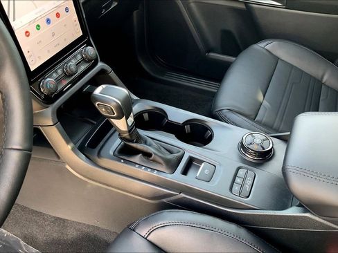 New 2025 Ford Ranger Lariat w/ FX4 Off-Road Package AWD/4WD image 8