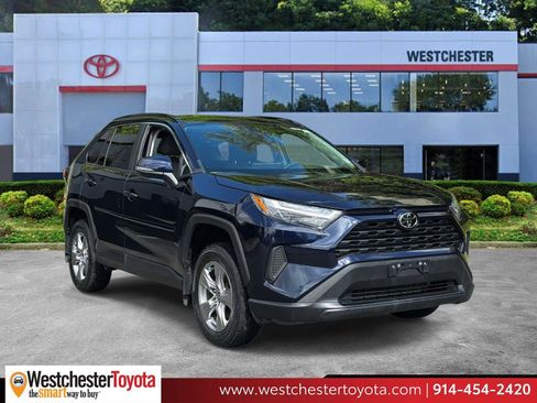 Certified 2022 Toyota RAV4 XLE AWD/4WD image 1