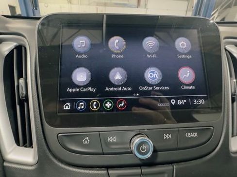 Used 2024 Chevrolet Malibu LT image 25