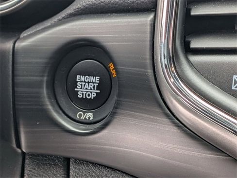 Certified 2020 Jeep Grand Cherokee Laredo w/ Security & Convenience Group image 24