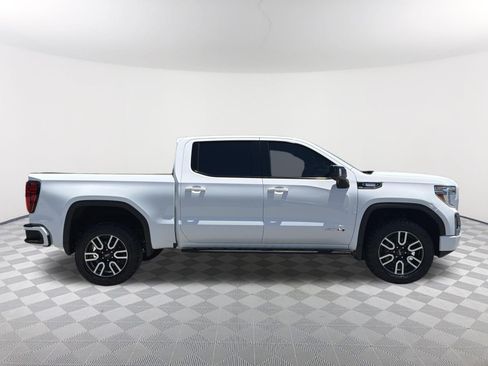 Used 2022 GMC Sierra 1500 AT4 w/ AT4 Premium Package AWD/4WD image 7