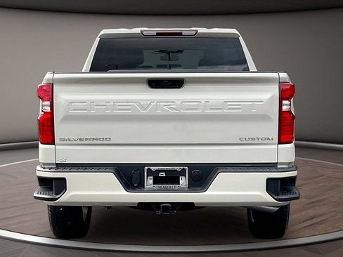 Used 2026 Chevrolet Silverado 1500 Custom AWD/4WD image 6