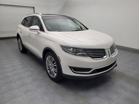 Used 2017 Lincoln MKX Reserve image 13