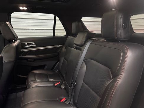 Used 2019 Ford Explorer Sport w/ Equipment Group 401A AWD/4WD image 24
