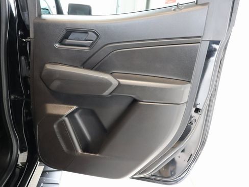 Certified 2025 Chevrolet Colorado W/T w/ WT Custom Package image 31
