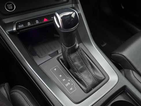 Used 2024 Audi Q3 2.0T Premium Plus w/ Premium Plus Package image 30