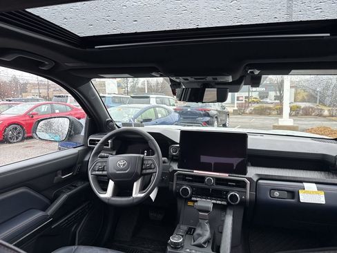 New 2026 Toyota 4Runner 4WD image 12