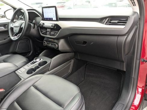 Used 2021 Ford Escape SEL FWD image 12