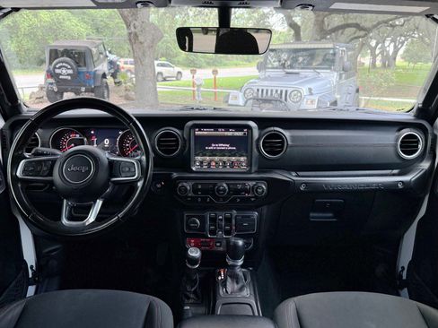 Used 2020 Jeep Wrangler Unlimited Rubicon w/ Quick Order Package 28Y Recon AWD/4WD image 28