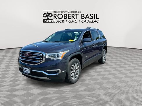 Used 2018 GMC Acadia SLE w/ Driver Alert Package I AWD/4WD image 4