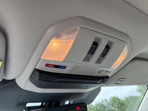 Used 2023 Subaru Ascent Limited w/ Technology Package AWD/4WD image 31
