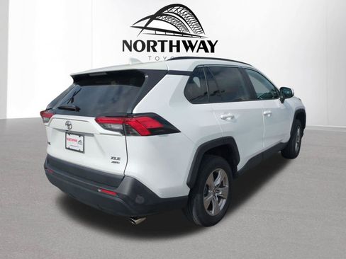 Used 2023 Toyota RAV4 XLE w/ Convenience Package AWD/4WD image 3
