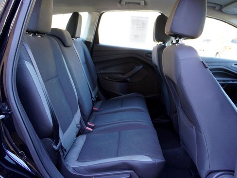 Used 2016 Ford Escape S image 9