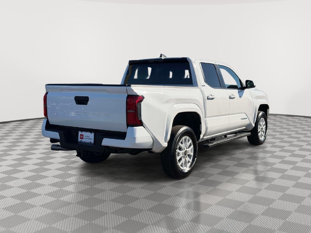 Used 2026 Toyota Tacoma SR5 RWD image 3