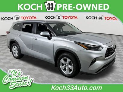 Used 2024 Toyota Highlander LE