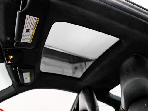 Used 2018 Porsche 911 Carrera 4S image 34