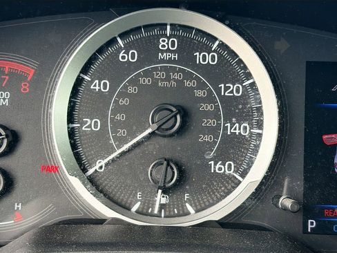 Used 2020 Toyota Corolla LE FWD image 35