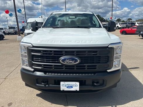 New 2026 Ford F250 XL image 2