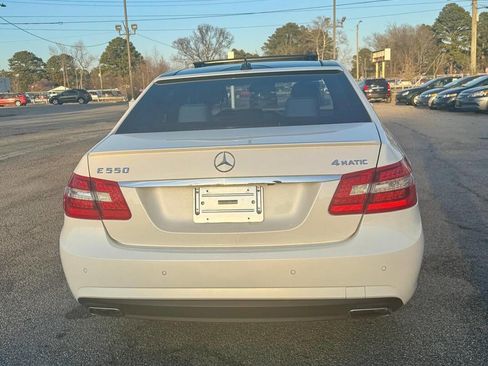 Used 2012 Mercedes-Benz E 550 4MATIC Sedan image 8