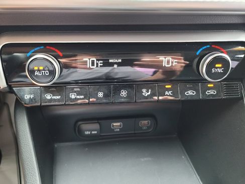 Used 2023 Kia K5 LXS FWD image 29