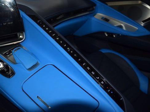 Used 2023 Chevrolet Corvette Stingray Premium Conv w/ Battery Protection Package image 27