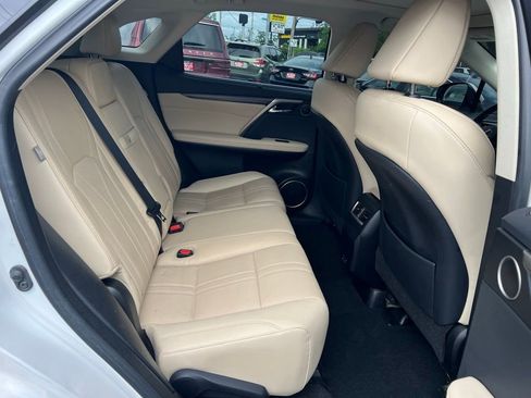 Used 2022 Lexus RX 350 AWD w/ Luxury Package image 23