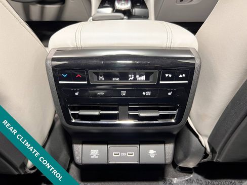 Used 2024 Acura MDX Advance image 13