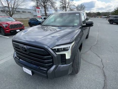 New 2026 Toyota Tundra Limited AWD/4WD image 3