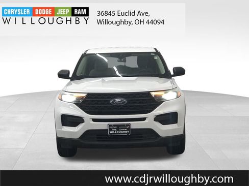 Used 2022 Ford Explorer 4WD image 2