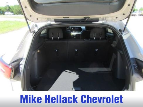 New 2026 Chevrolet Trax RS w/ Driver Confidence Package FWD image 10