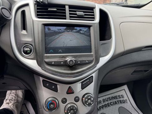 Used 2017 Chevrolet Sonic LT w/ Convenience Package FWD image 12