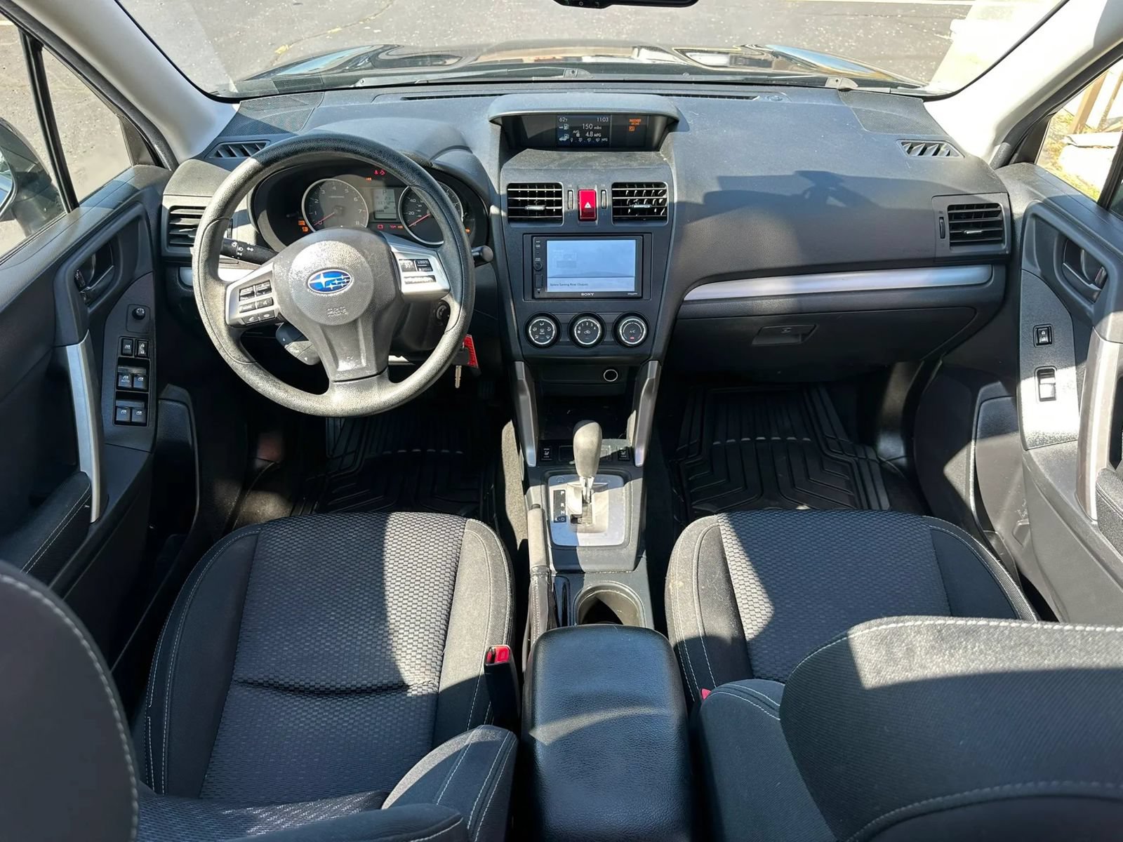 Used 2015 Subaru Forester 2.5i Premium w/ All-Weather Package AWD/4WD image 17
