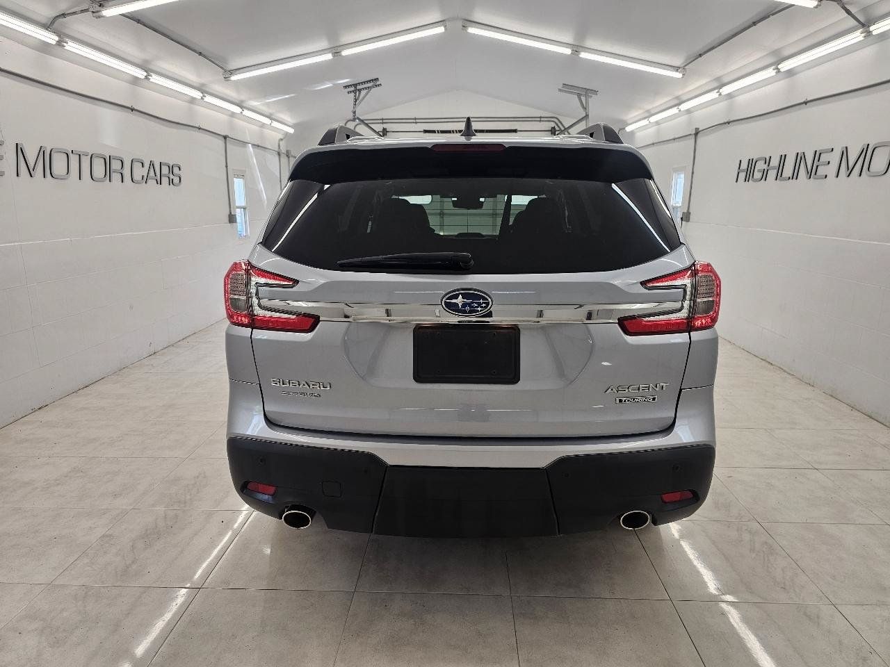 Used 2023 Subaru Ascent Touring AWD/4WD image 5
