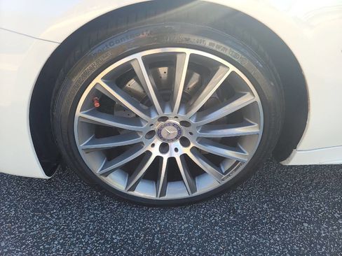 Used 2017 Mercedes-Benz SL 450 image 10