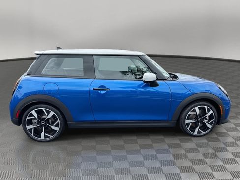 Used 2025 MINI Cooper S image 6