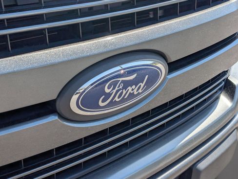 Used 2020 Ford F150 Lariat image 5