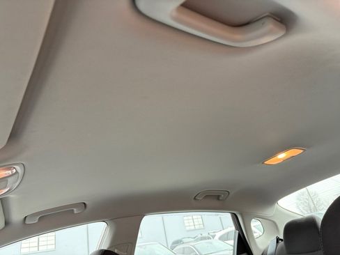 Used 2019 Kia Optima LX image 25