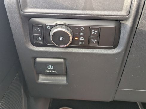 Used 2024 Ford F150 XLT w/ Mobile Office Package image 28