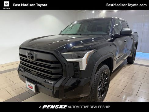 Used 2023 Toyota Tundra SR5 w/ SR5 Premium Package image 1