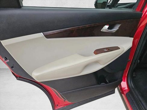 Used 2018 Kia Sorento LX image 12