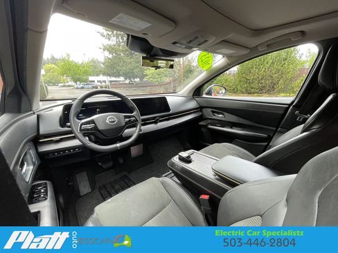 Used 2023 Nissan Ariya FWD image 37