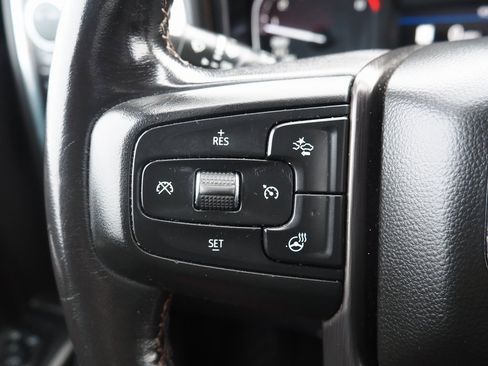 Used 2021 GMC Sierra 1500 AT4 w/ AT4 Premium Package image 23