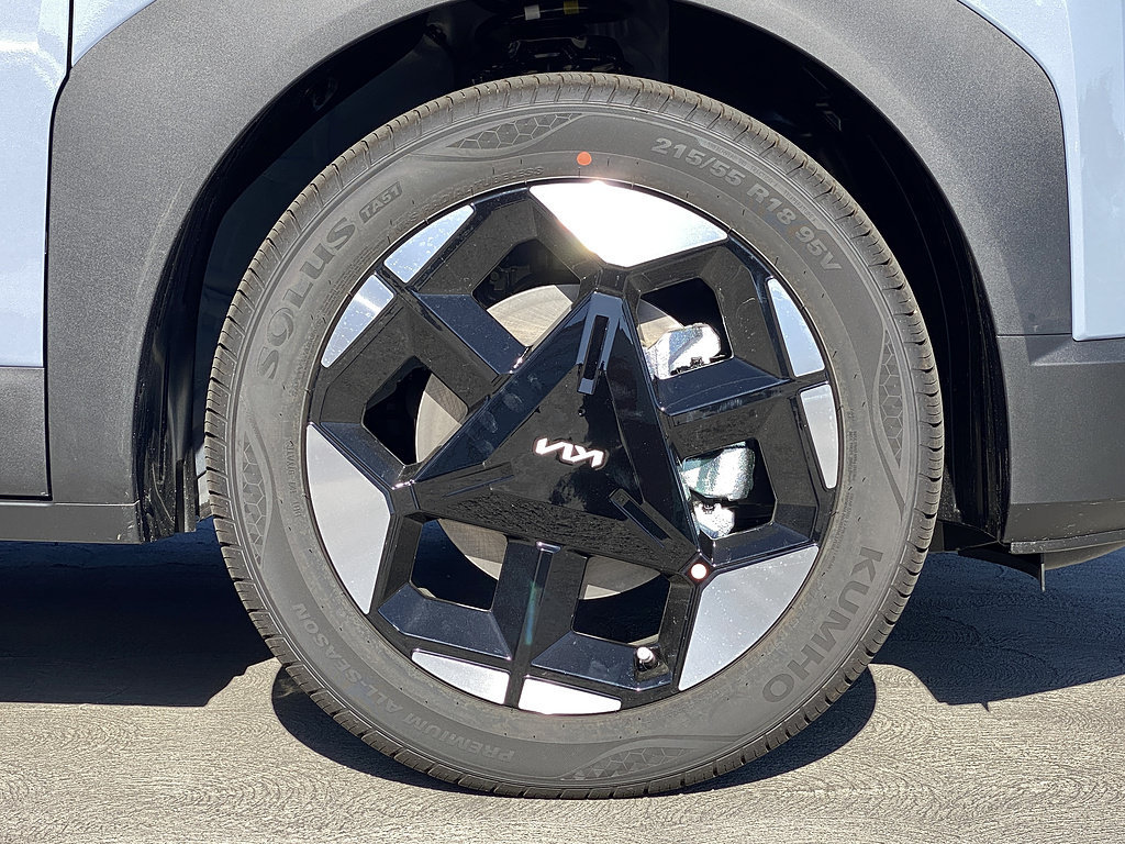 New 2027 Kia Seltos S FWD image 10