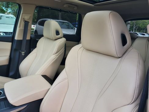 Certified 2025 Acura MDX w/ Technology Package FWD image 18