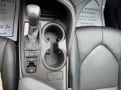 Used 2021 Toyota Camry XSE w/ Blackout Package (TMS) image 19