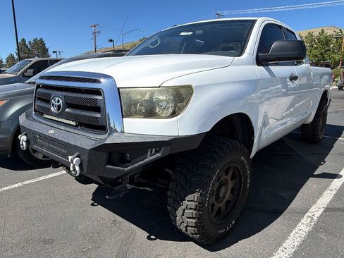 Used 2013 Toyota Tundra 4x4 Double Cab w/ Tow Pkg image 4