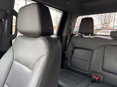 Used 2023 GMC Sierra 1500 SLT w/ SLT Premium Package image 18