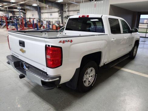 Used 2017 Chevrolet Silverado 1500 LT w/ Trailering Package image 7